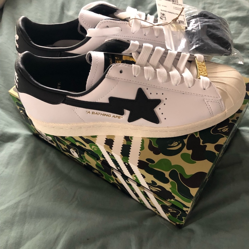 BAPEx ADIDAS SUPERSTAR  black and white sneakers size 6 women’s 7.5